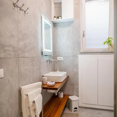 Centro Gaale Apartment *