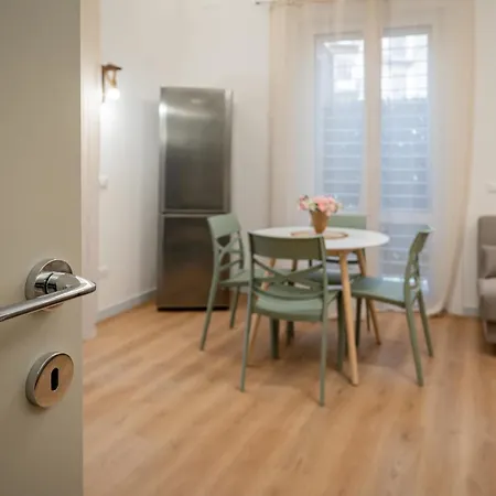 Apartment Centrogaale - Stazione