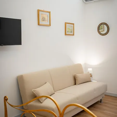 Apartment Centrogaale - Stazione Palermo
